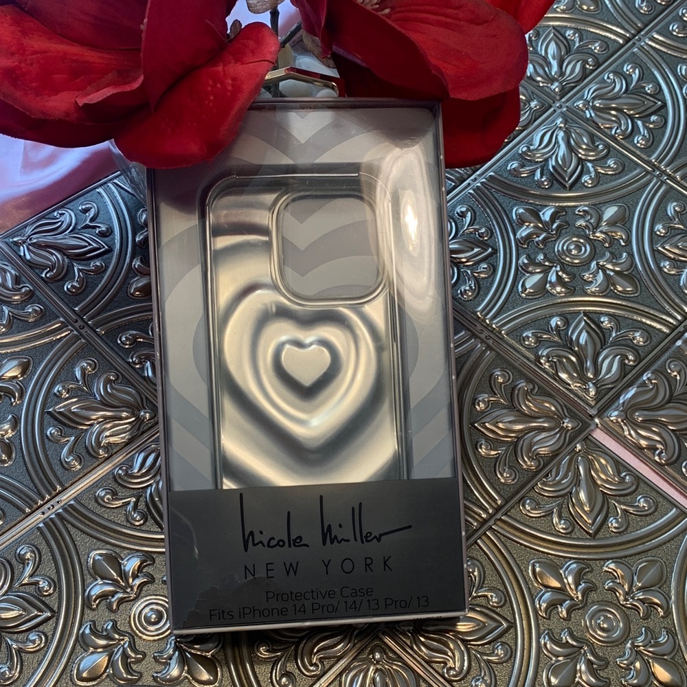 🌹Nicole Miller Heart Design PROTECT Silver Case for iPhone 14 PRO/13 PRO SERIES
